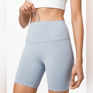 Lululemon Wunder Train High-Rise Short 6" Chambray, Size 8 Like New